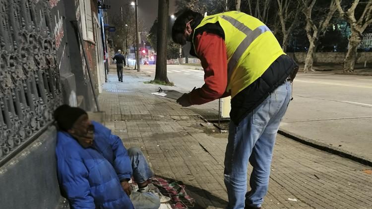 El plan del Mides para asistir a personas en situación de calle