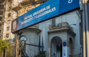 Intermedio: Se aleja la posibilidad del paro de los futbolistas