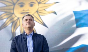 Orsi terminó abril con opinión pública de balance negativo