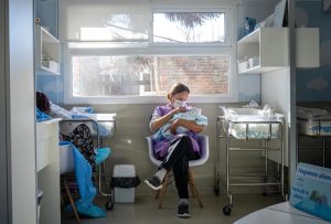 Fundación Canguro alcanzó los mil bebés acompañados y busca expandirse al interior del país