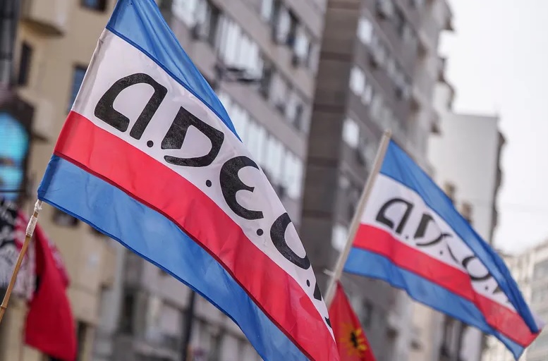 Adeom aprobó el convenio con la IM tras meses de conflicto: incluye aumentos salariales y cinco presupuestaciones