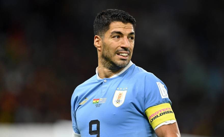 Bielsa no lo incluyó a Luis Suárez en la prelista de Uruguay para el Mundial