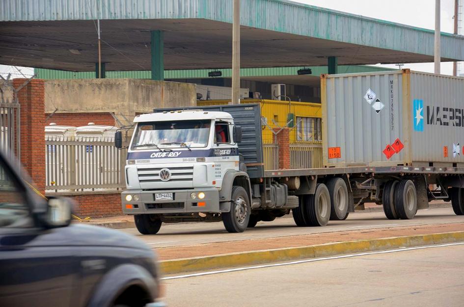 Transporte busca acuerdo por guía de carga