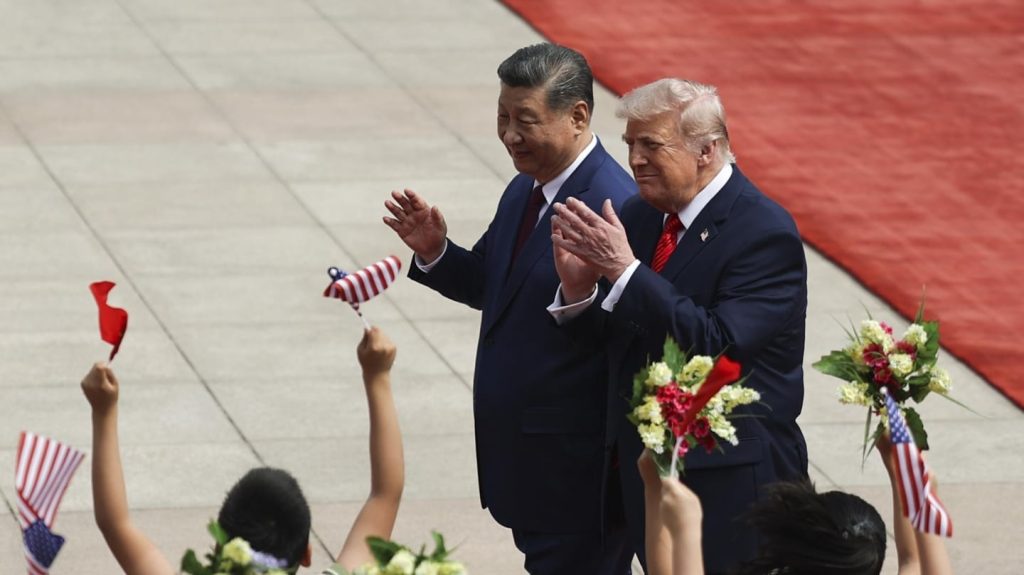 Trump y Xi Jinping se reunieron en Pekín: distensión, negocios y advertencias sobre Taiwán
