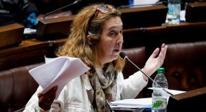 CARU alcanzó acuerdo para extender contrato del dragado del Río Uruguay por un año más