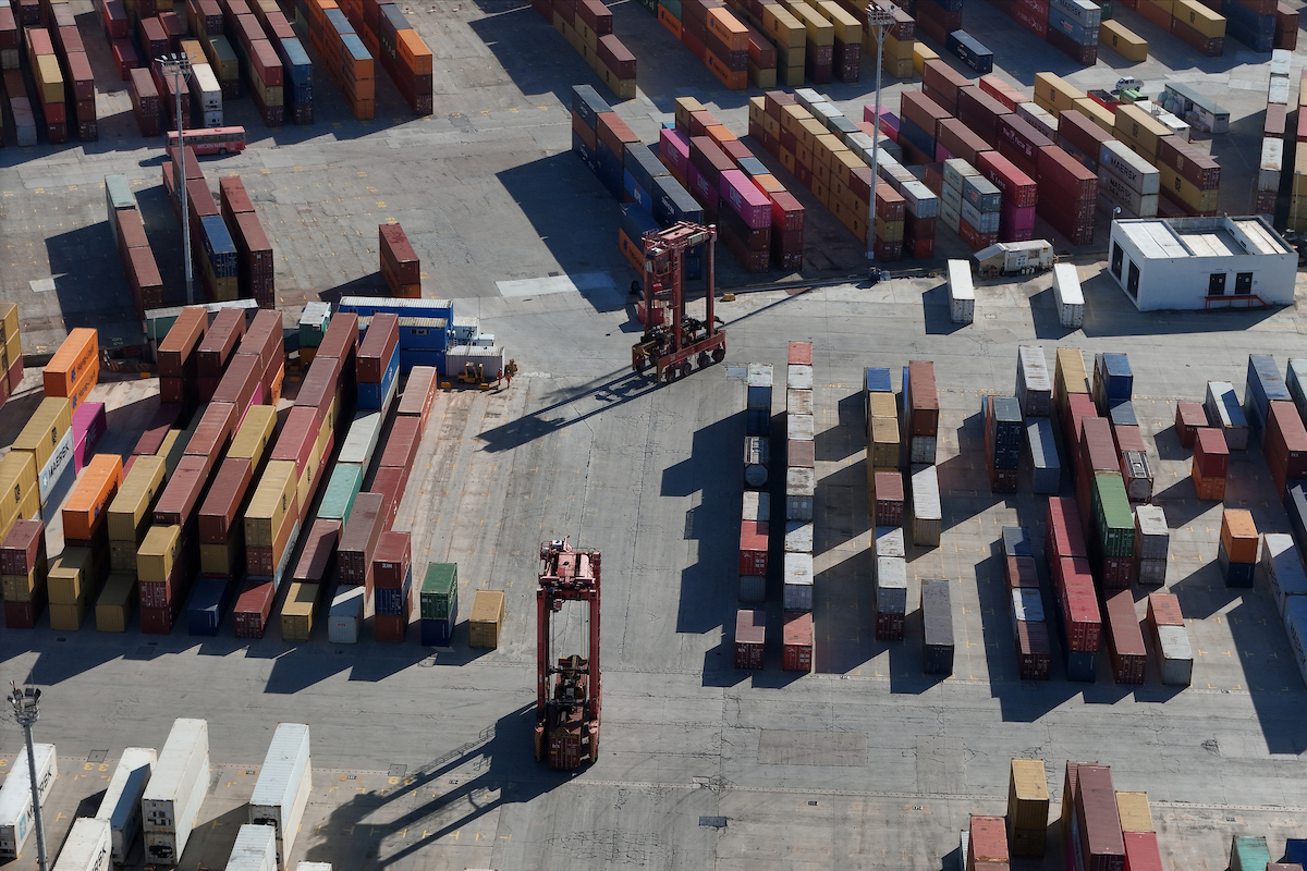 Caen las exportaciones en mayo
