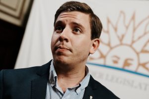 ¿Qué resultados ha tenido la investigadora parlamentaria sobre Cardama?