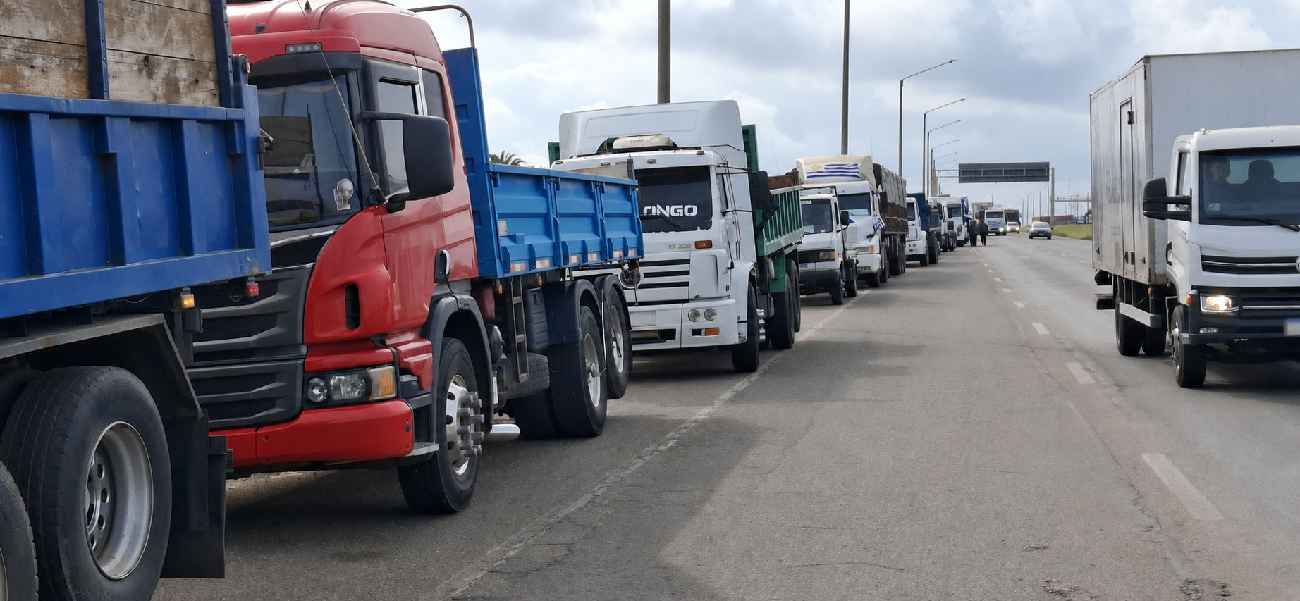 Unos 200 camiones se movilizan en Montevideo, lo que podría generar complicaciones en la zona portuaria