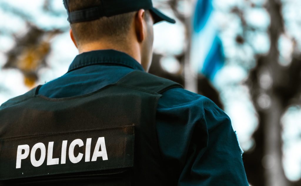 Jefe de Policía dispuso traslado de 20 policías de Zona 4 en el Cerro tras caso de corrupción policial  y triple homicidio 