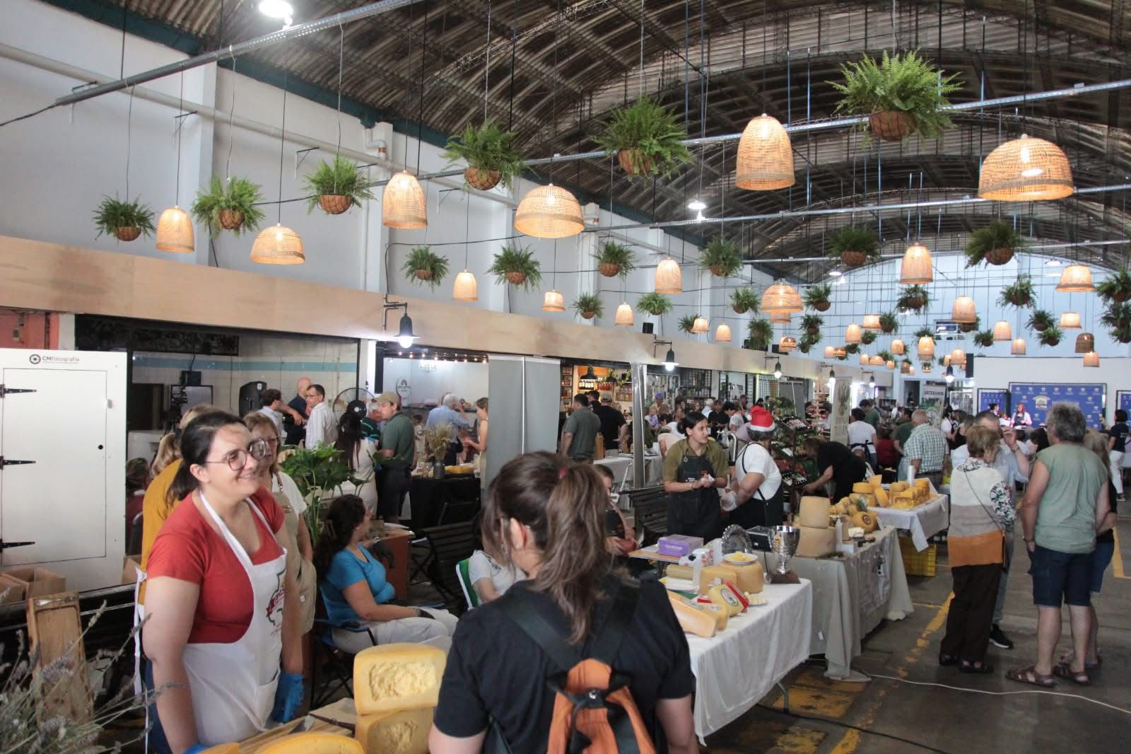 San José de Mayo lanza su primera edición del Mercado Fest Joven con emprendedores, música y gastronomía
