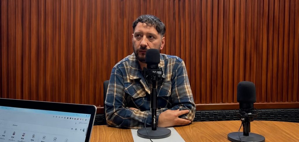 Mauro Casa: la caída de Orsi en las encuestas aún no llegó al piso