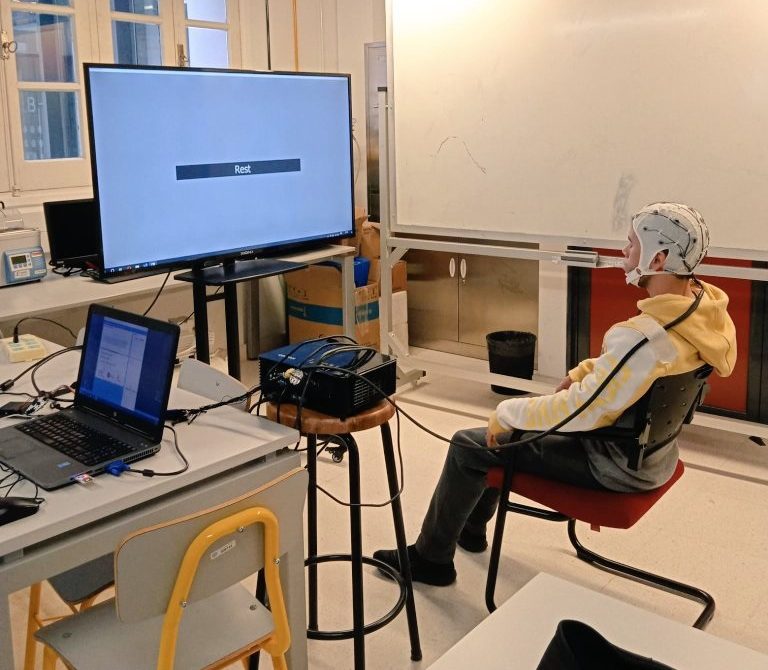 UTEC de Fray Bentos busca voluntarios para investigar cómo el cerebro imagina letras