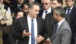 Argentina: El Gobierno pierde apoyo tras las nuevas explicaciones brindadas por el jefe de Gabinete Manuel Adorni sobre su declaración jurada