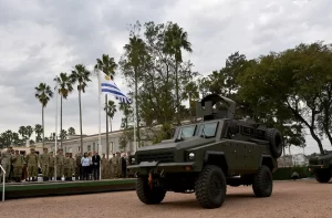 Patrullaje policial con vehículos y choferes del Ejército genera polémica dentro y fuera del oficialismo