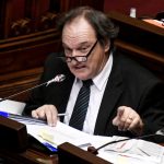 Lust defendió reinterpretar el concepto de “hogar” para habilitar allanamientos nocturnos sin reformar la Constitución