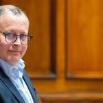Perrone por Transferencia Única: “Si la plata se cobra en efectivo, puede terminar en cualquier cosa, como en una boca de droga”