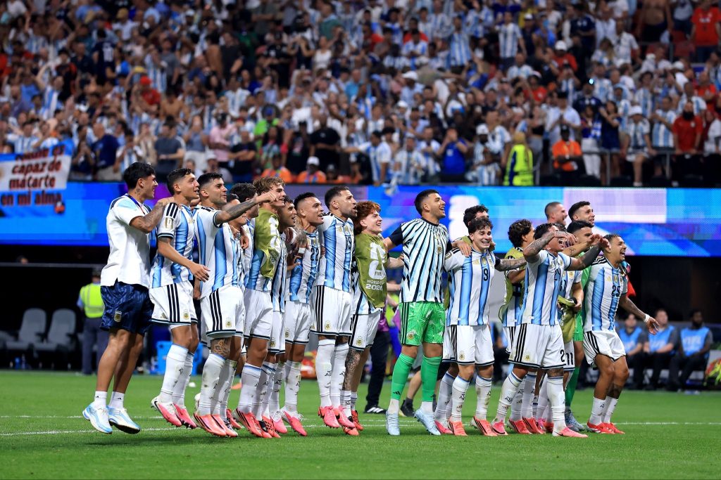 Argentina logró una remontada épica ante Egipto y clasificó a cuartos de final del Mundial