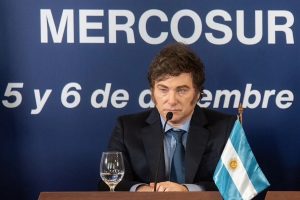 Argentina: Javier Milei recibe hoy a diputados y senadores libertarios