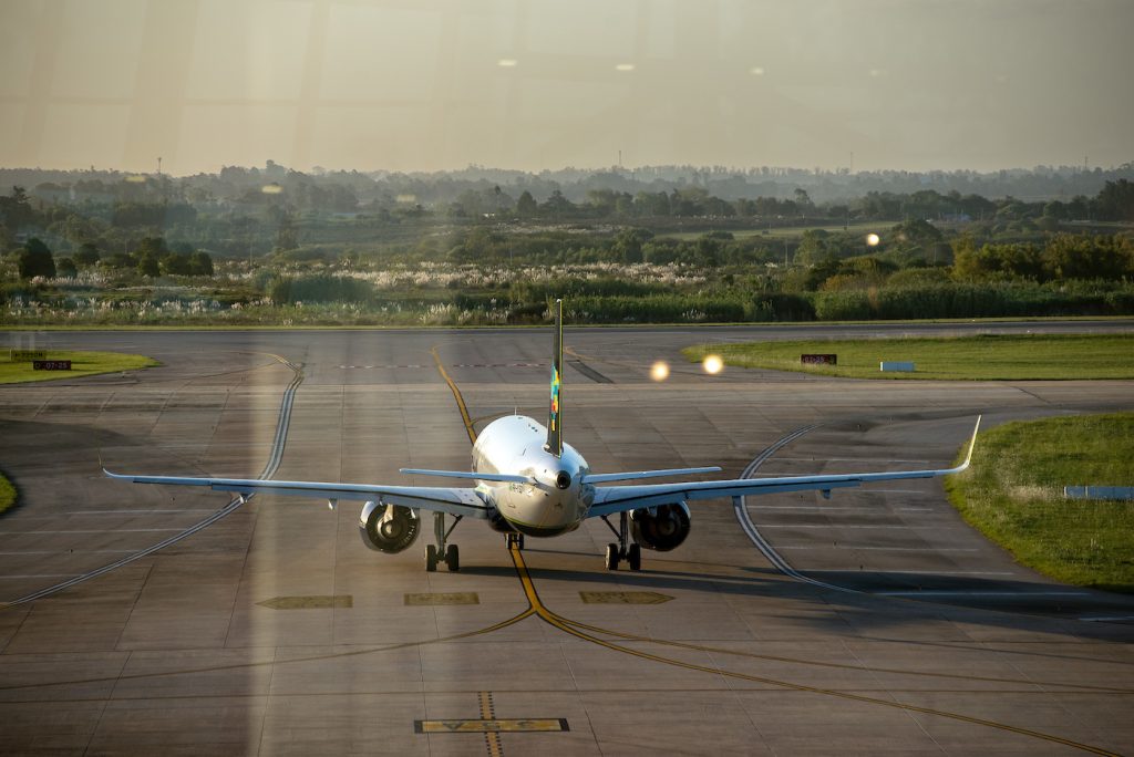 Sprovieri sobre conflicto para abastecer al aeropuerto: “Ancap no quiere sentarse a conversar” 