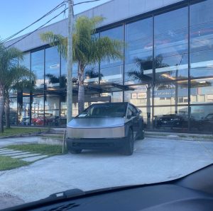 ¿Qué impacto puede tener la llegada de Tesla en el mercado automotor uruguayo?