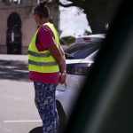 Salto impulsa programa para transformar a los cuidacoches en “facilitadores de estacionamiento”