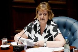 Bancada parlamentaria del FA impulsa dos proyectos de ley para mostrar “austeridad” y “transparencia”