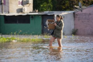 Paysandú: el río Uruguay superó los 6 metros y prevén que los desplazados superen el centenar
