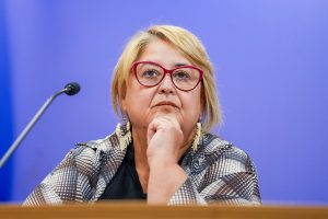 Cardama: gobierno insiste con “falsedad” de garantía; oposición citará a adscriptos de Lazo