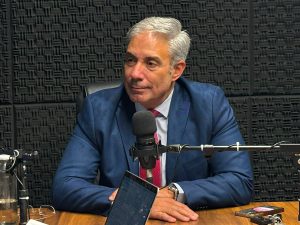 Silva propone una estrategia única contra el narcotráfico y mayor coordinación entre Interior y Defensa