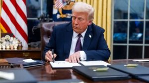 Trump suspende ataque masivo y anuncia acuerdo con Irán
