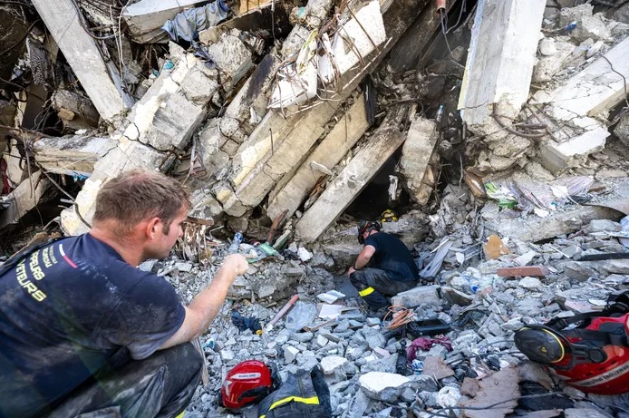 Venezuela: Más de 6.000 muertos por terremotos mientras continúa la recuperación de cuerpos entre denuncias por falta de transparencia