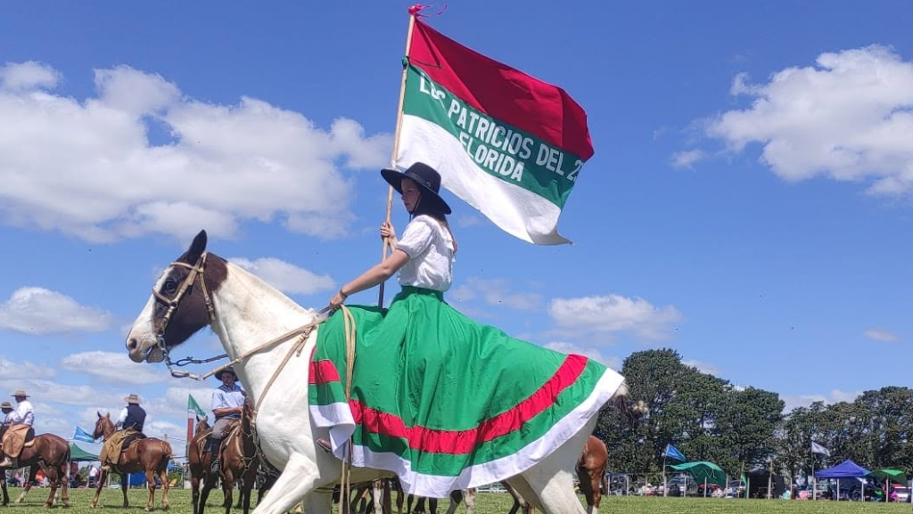 Los Patricios del 25: 76 años de tradición en Florida