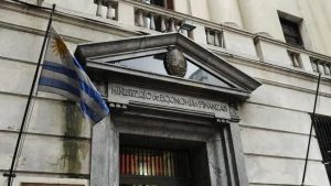 Uruguay ante la suba de la tasa de interés internacional