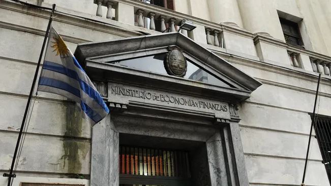 Analistas proyectan crecimiento del PIB de 1,2% este año