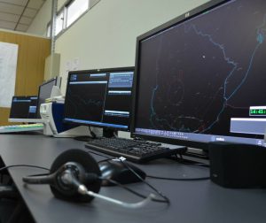Uruguay tiene 80 controladores y se necesitarían unos 200 para cubrir el sistema