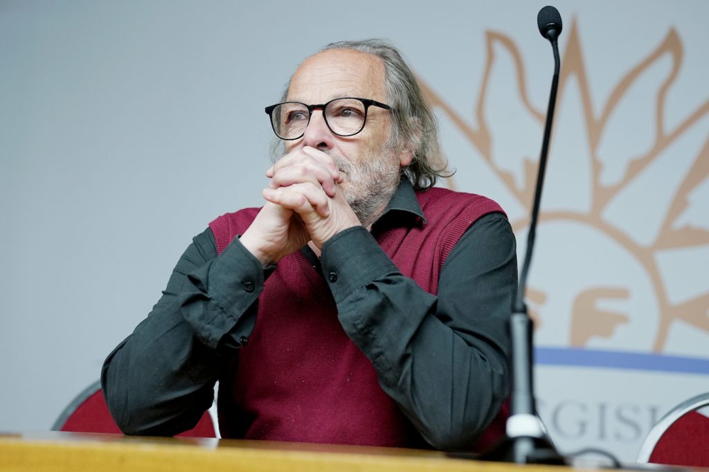 Fonasa: Olesker considera “razonable” el resultado negativo y descarta un problema de sustentabilidad