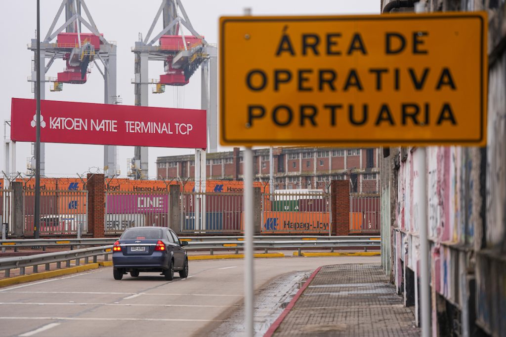 Sigue el conflicto en el puerto y los empresarios exigieron solución urgente