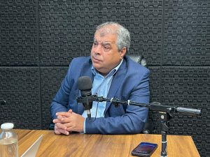 Blas cuestionó la suspensión de dos viajes de Lubetkin a Italia tras investigación periodística