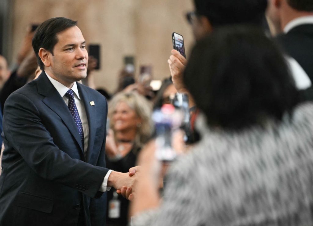 Marco Rubio inicia gira por Colombia, Perú y Ecuador con foco en seguridad y narcotráfico