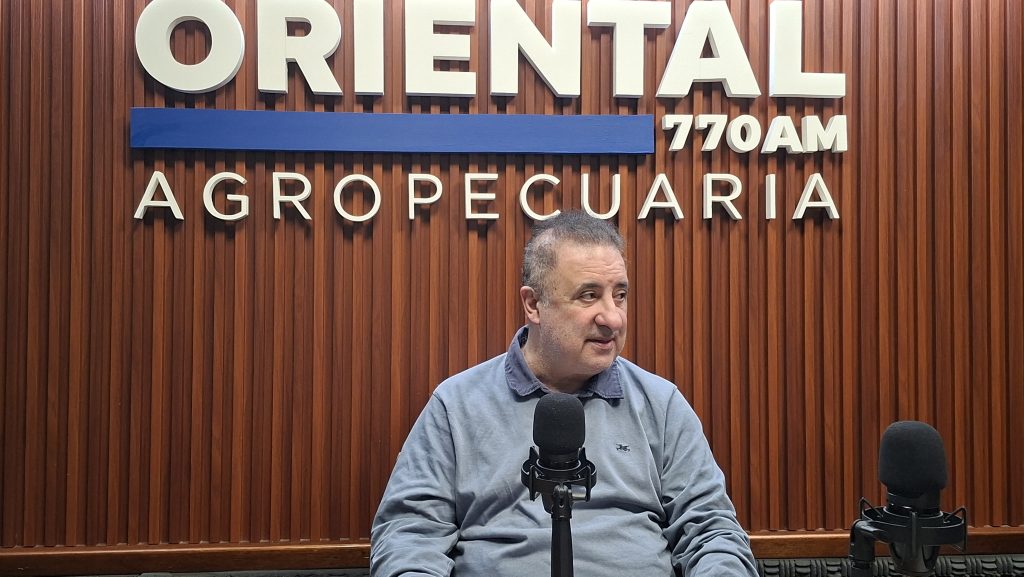 Nelson Fernández: “En Uruguay no hay una grieta”, aunque la disputa política tiende a concentrarse en dos bloques