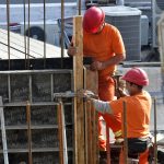 El estancamiento de la productividad y el aumento de los salarios pueden afectar el empleo | Análisis del CED